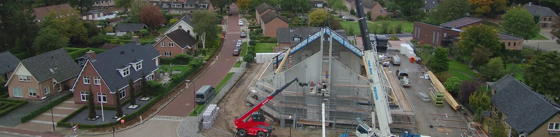 Header - Kerkgebouw in Beekbergen